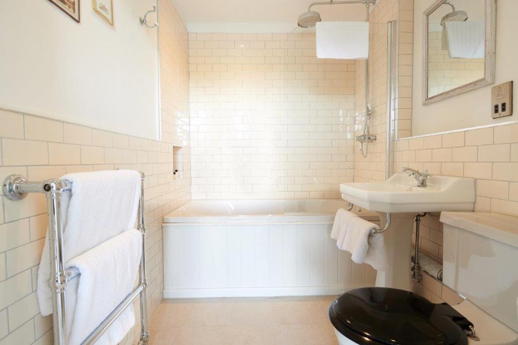 Hotel The Boathouse Bath Esterno foto